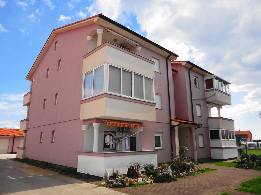 Apartment Anna Fazana Ngoại thất bức ảnh